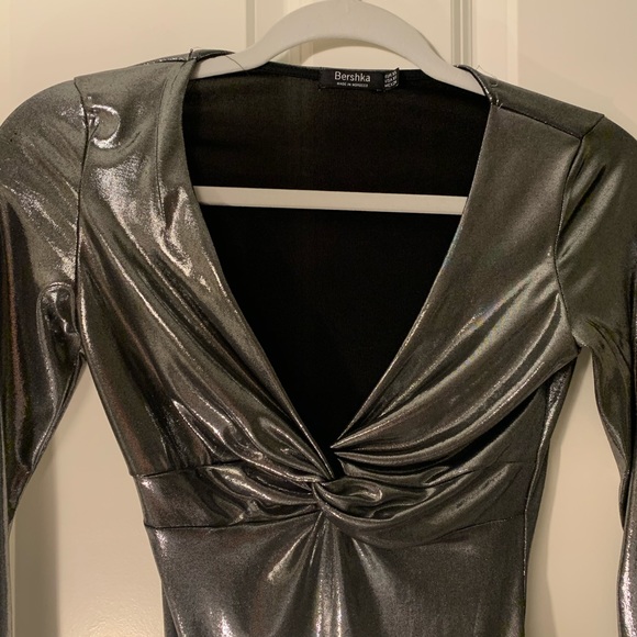 Metallic Body - Picture 2 of 2